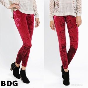🆕BDG - RED BURGUNDY CRUSHED VELVET LEGGINGS